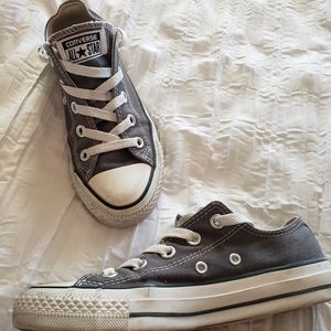 Converse Low Tops